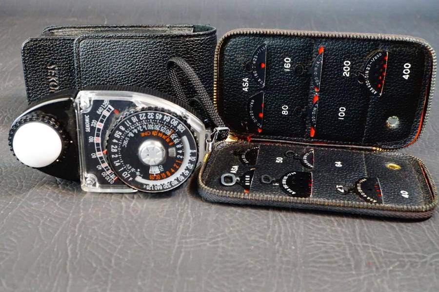 SEKONIC L-398M Studio Deluxe II Light Meter L-398 with Original Case **Excellent Condition**