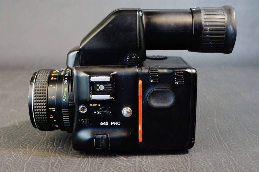 Mamiya 645 Pro 120 Medium Format Film Camera with Mamiya Sekor C 80mm F2.8 Lens **Good Condition**