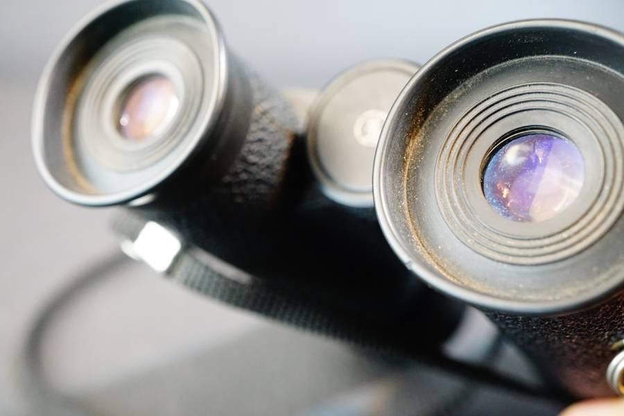 Minolta 10x40 Field 5.6 Roof Prism Binoculars