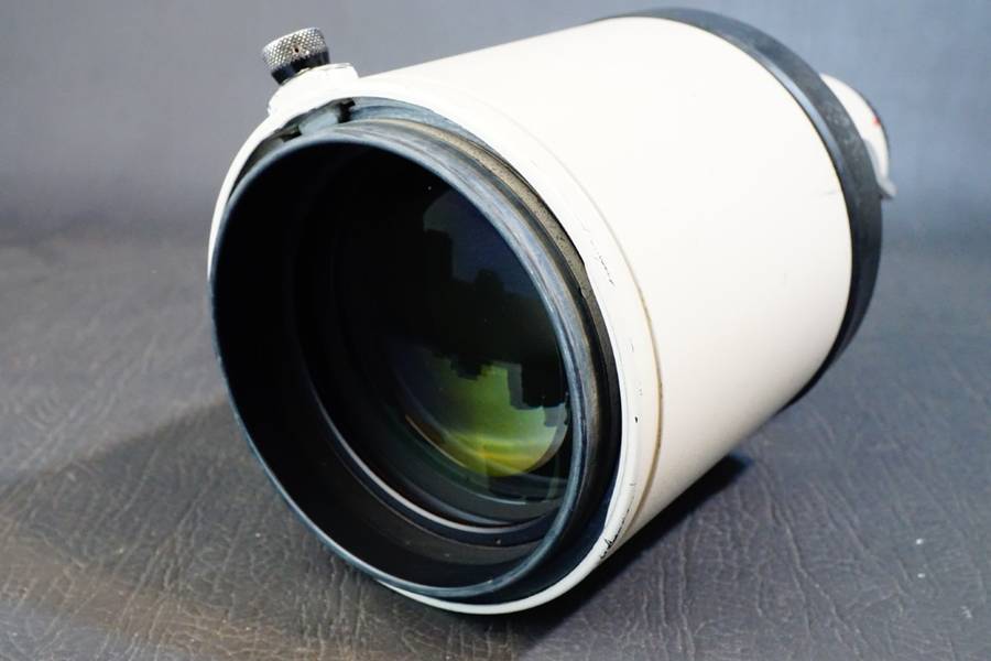 Canon EF 300mm f2.8 L Series Ultrasonic Lens in Canon AF Mount   **Good Condition, Well Used**