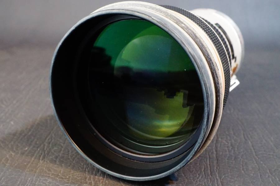 Canon EF 300mm f2.8 L Series Ultrasonic Lens in Canon AF Mount   **Good Condition, Well Used**