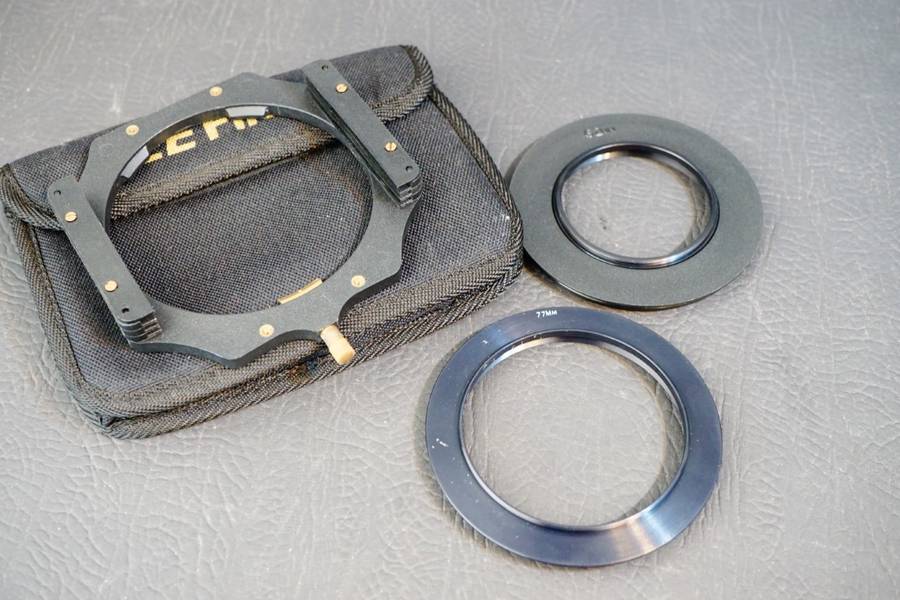 Lee Filter Holder LEE100 Set and Large Kit with Multiple Filters and Pouches **Excellent Condition**
