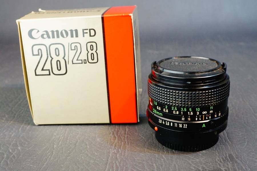 **Boxed** Canon FD 28mm F2.8 Lens in Canon FD Mount  **Excellent Condition**