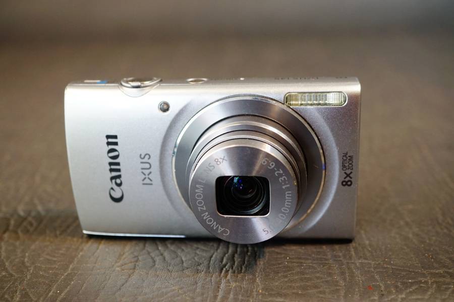 Canon Ixus 145 / ELPH 135 16.0MP Digital Compact Camera **Great Condition**