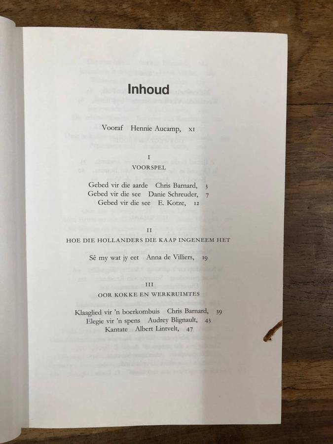 Borde Borde Boordevol - Hennie Aucamp (Hardcover with no dj)