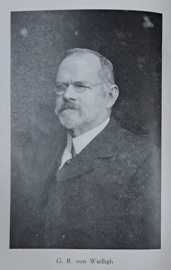 Jacob Platjie - G. R. Von Wielligh (Hard cover with no dj)