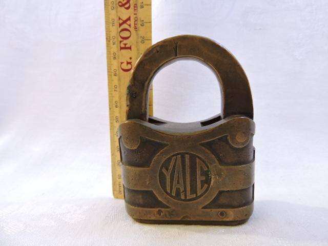 Vintage YALE Lock Heavy LARGE with key