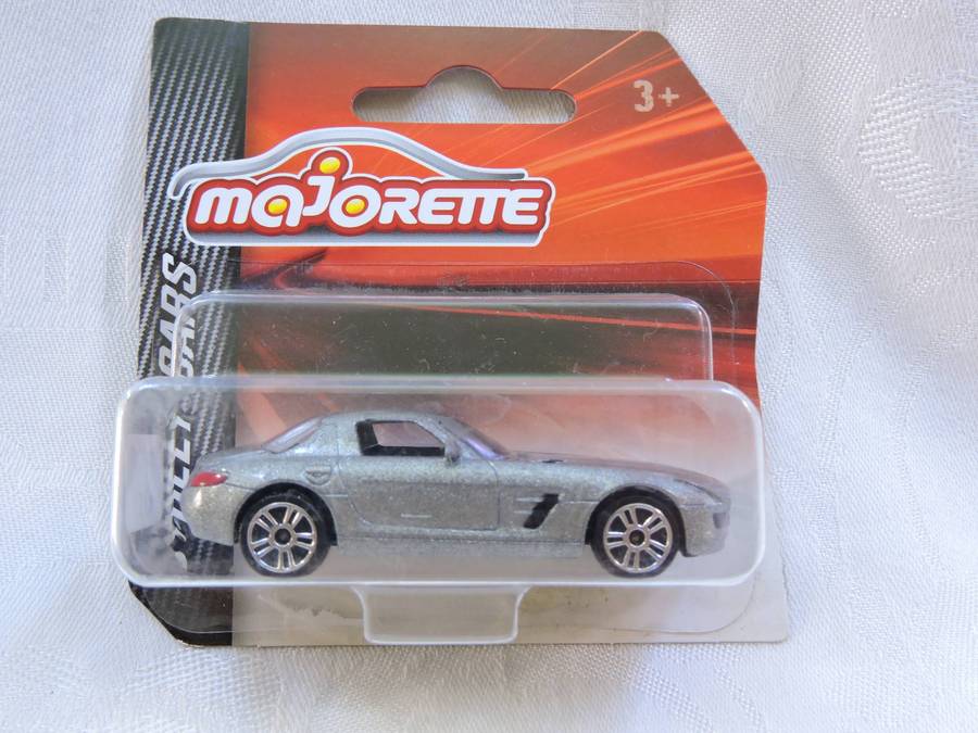 Majorette MERCEDES BENZ SLS AMG  ( Silver )  Like Hot Wheels