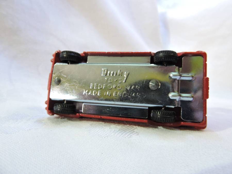 DINKY TOYS Bedford Royal Mail Van in Box ( Red ) 410
