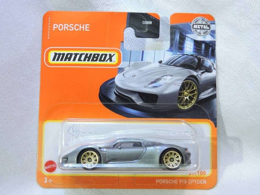 Matchbox PORSCHE 918 Spyder ( Silver) Like Hot Wheels