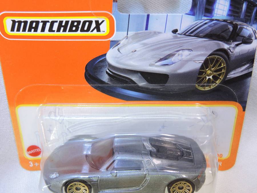 Matchbox PORSCHE 918 Spyder ( Silver) Like Hot Wheels