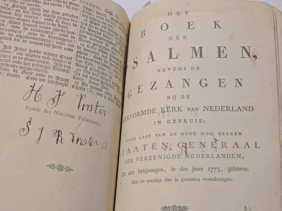 Dutch Bible Bijel Dated 1852 previously belonging to Jordaan Family