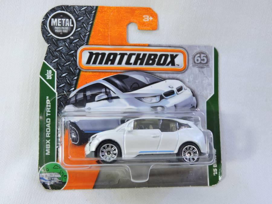 Matchbox BMW i3 ( White )    like Hot Wheels