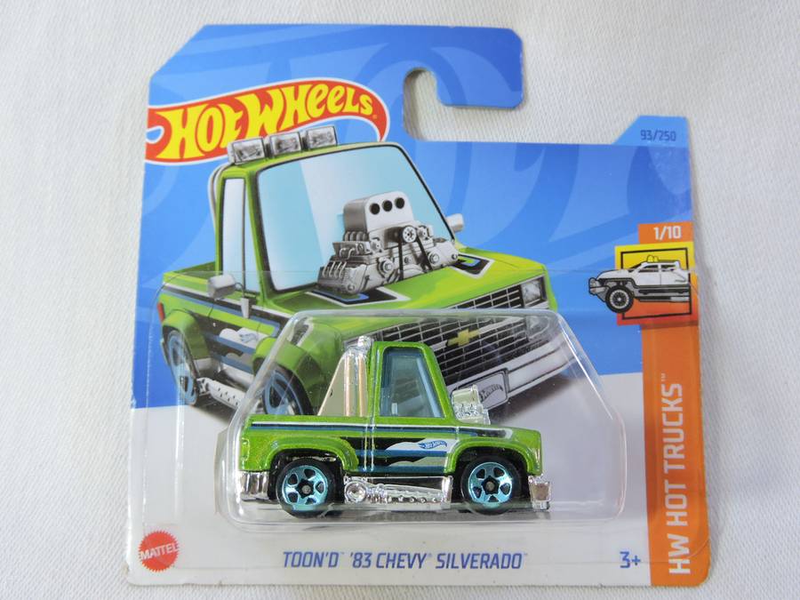 Hot Wheels CHEVY CHEVROLET Silverado Tooned ( Green )