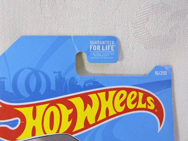 Hot Wheels PORSCHE Carrera ( White with Orange pin stripe ) Long Card