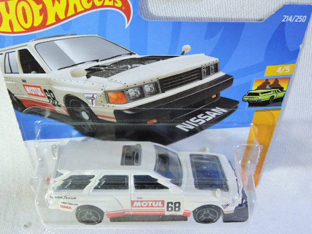 Hot Wheels NISSAN MAXIMA Drift Car ( White #68 ) Like Datsun