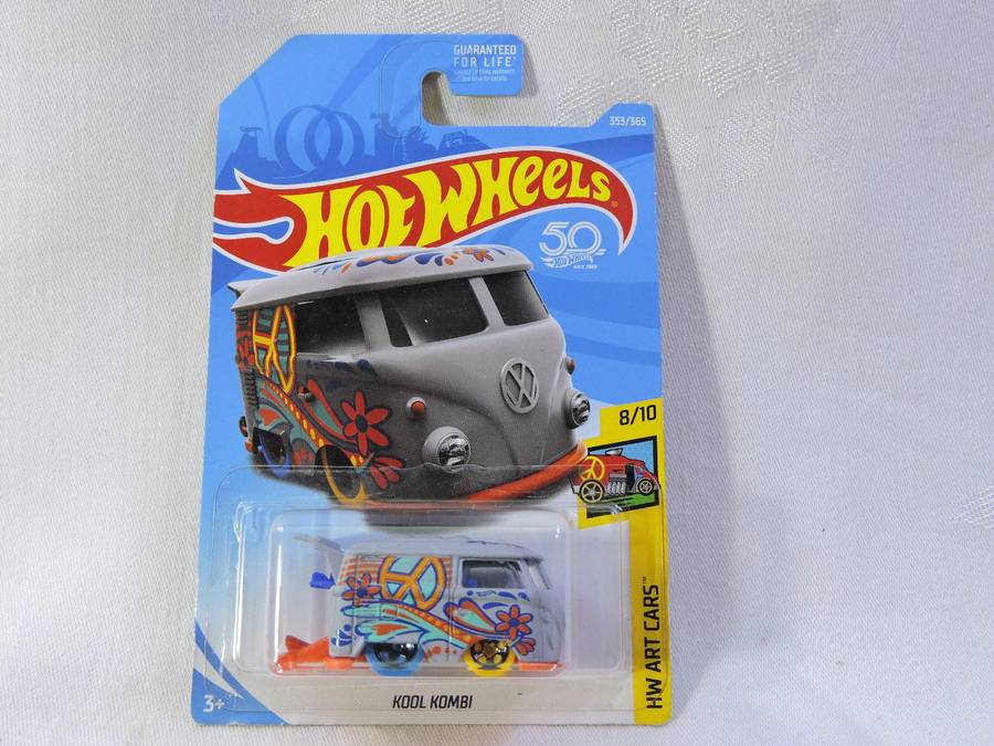 Hot Wheels VW VOLKSWAGEN Kool Kombi ( Grey Peace )  Long Card