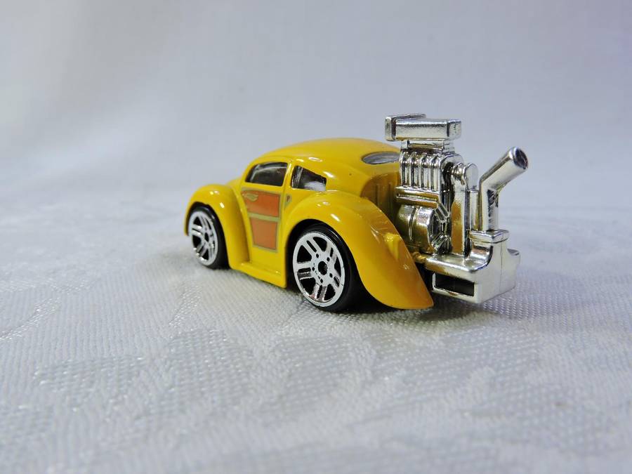 Hot Wheels like Volkswagen VW BEETLE ( Monster engine )