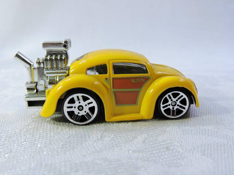 Hot Wheels like Volkswagen VW BEETLE ( Monster engine )