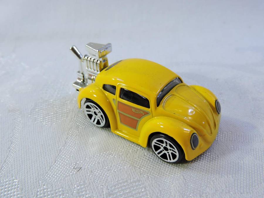 Hot Wheels like Volkswagen VW BEETLE ( Monster engine )