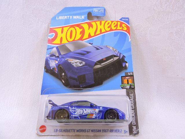 Hot Wheels NISSAN Silhouette Works GT-RR Ver 2  ( Blue ) Long card  Like Datsun