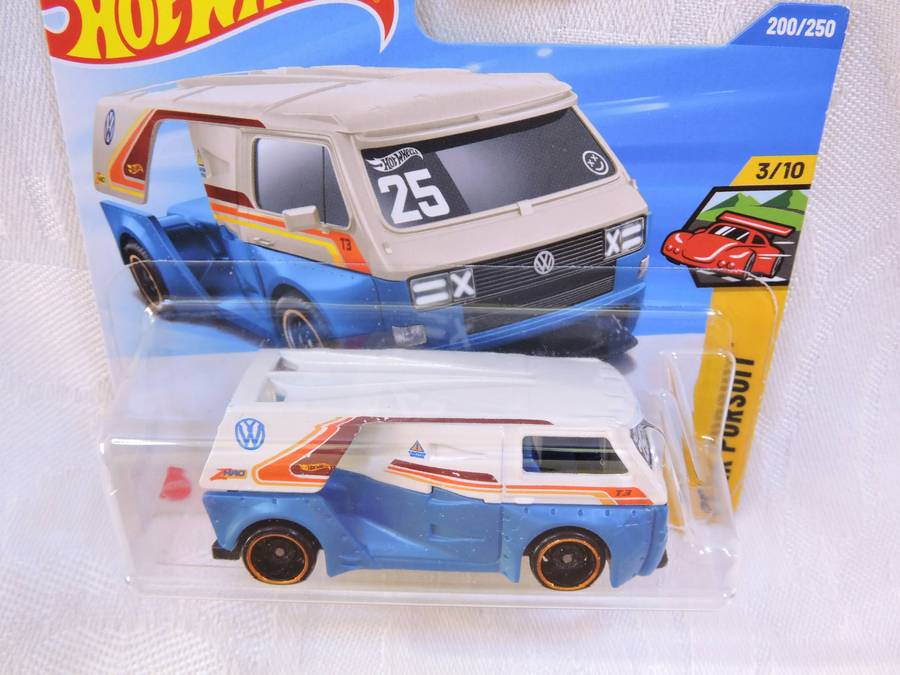 Hot Wheels VOLKSWAGEN VW T3 Custom ( Blue / White #25 )