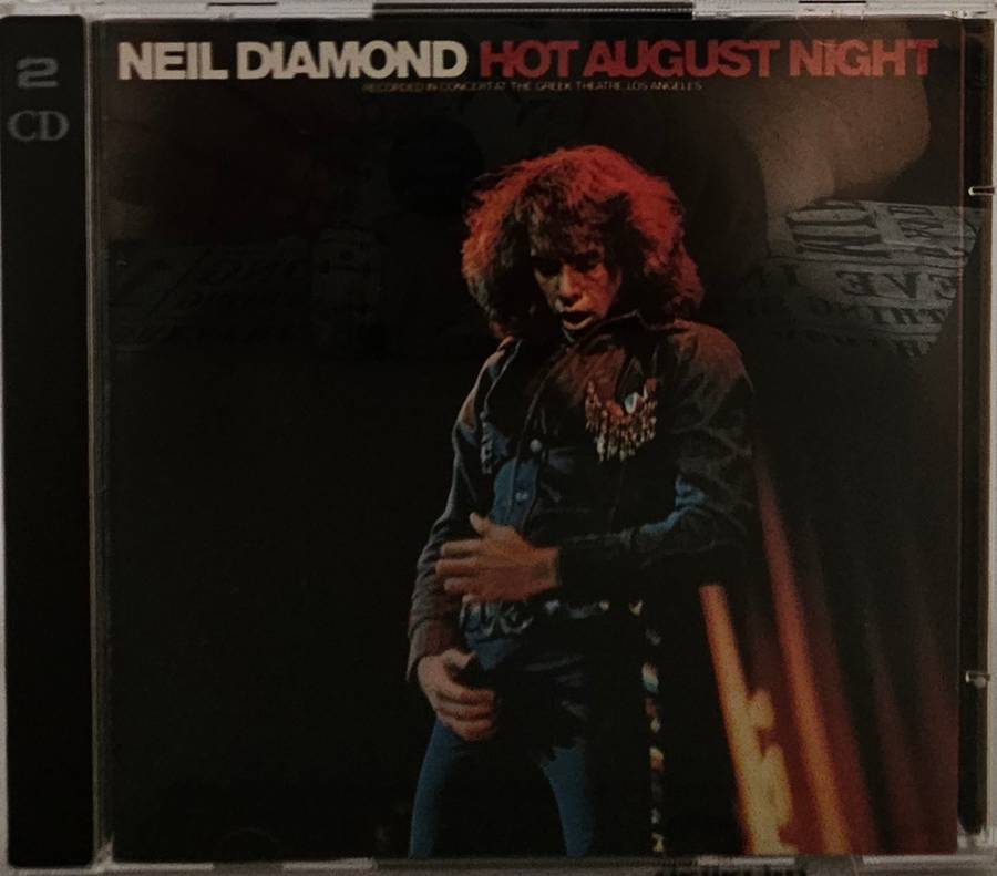 Neil Diamond Hot August Night  (3526)