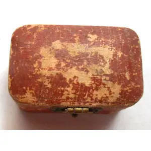 RARE vintage GILLETTE VENUS Ladies Boudoir Safety Razor In Original red leather case-British Made