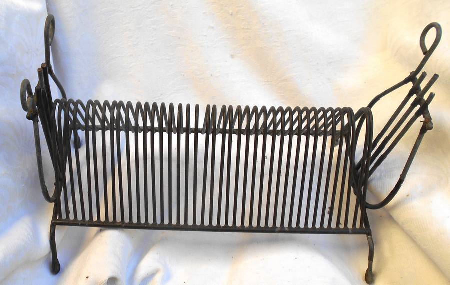 THREE VINTAGE ART DECO STYLE VINYL RECORD STAND- 2 RED & 1 BLACK