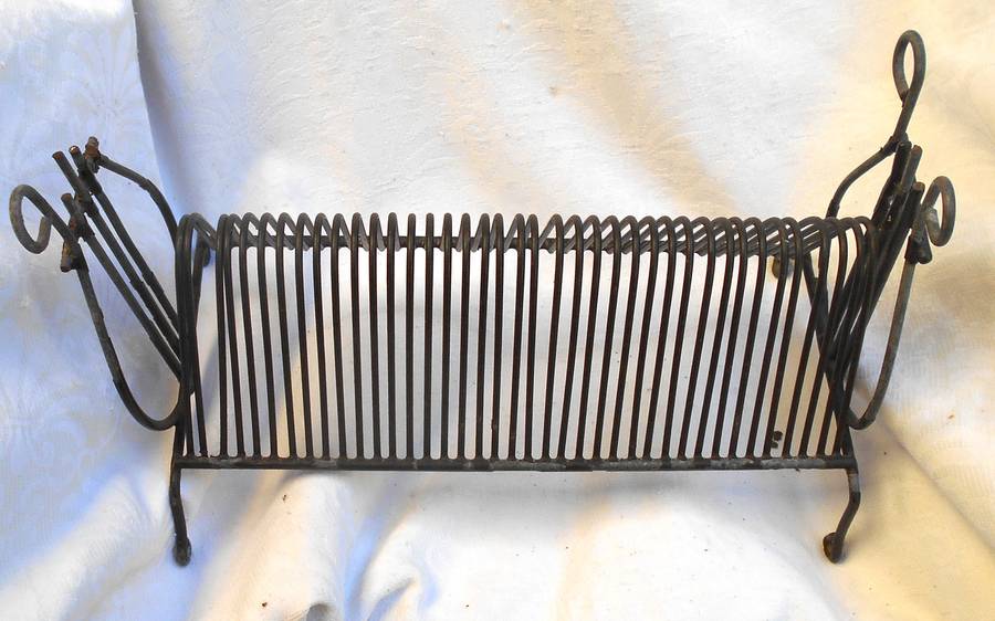 THREE VINTAGE ART DECO STYLE VINYL RECORD STAND- 2 RED & 1 BLACK