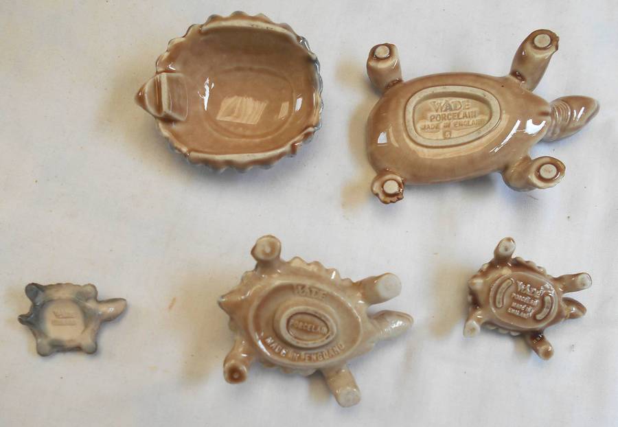 BOXED SETS OF WADE TORTOISES - LIDDED TORTOISE-MUM TORTOISE & BABY plus WHIMSIE TORTOISE