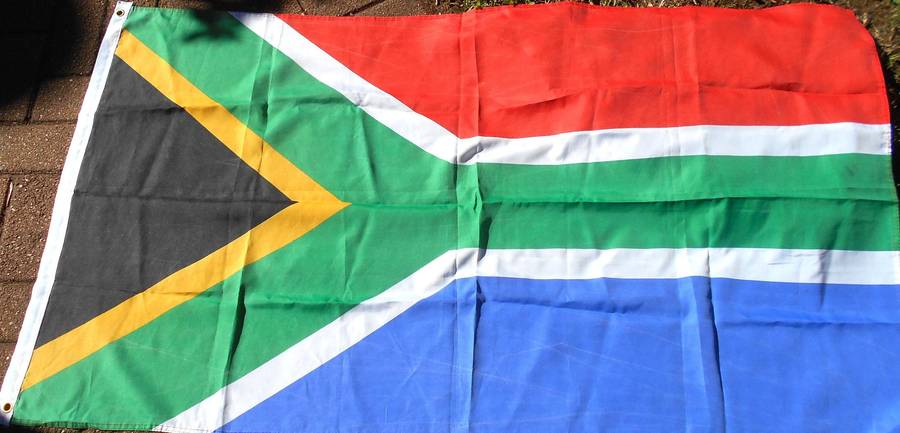 SOUTH AFRICAN FLAG - SIZE 155 CM X 89,5 CM