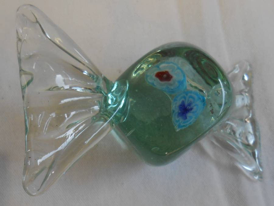 Huge 11.5 cm Vintage Glass Murano Sweet with Millefiori enamel flowers in perfect condition