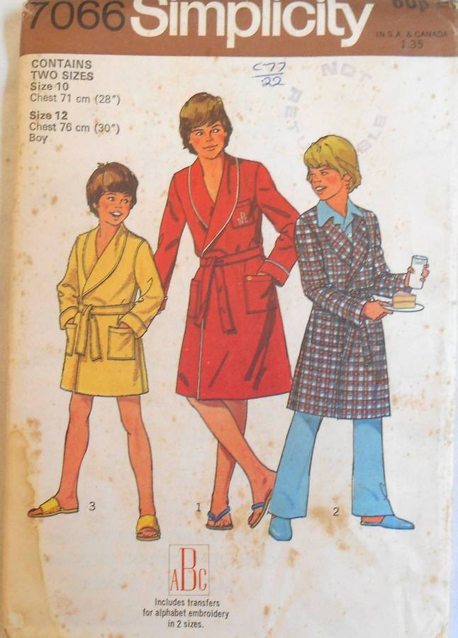 SIMPLICITY 7066 BOYS ROBE IN 2 LENGTHS SIZE 10 & 12 CHEST 71 & 76 CM COMPLETE-UNCUT-F/FOLDED