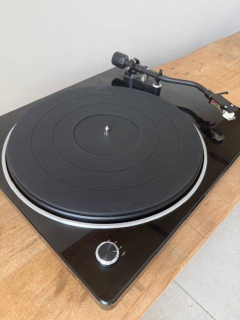 Denon DP-450USB Premium Belt-Driven Hi-Fi Turntable - Black