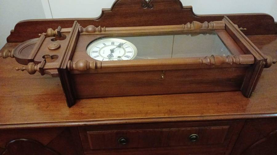 31 Day Wall Clock with Chimes