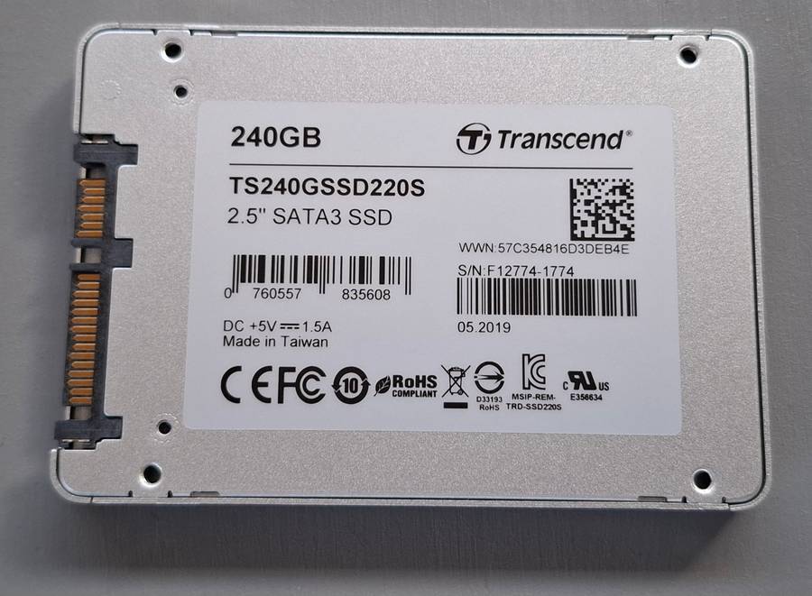 Transcend 240GB SSD220S Solid State Drive