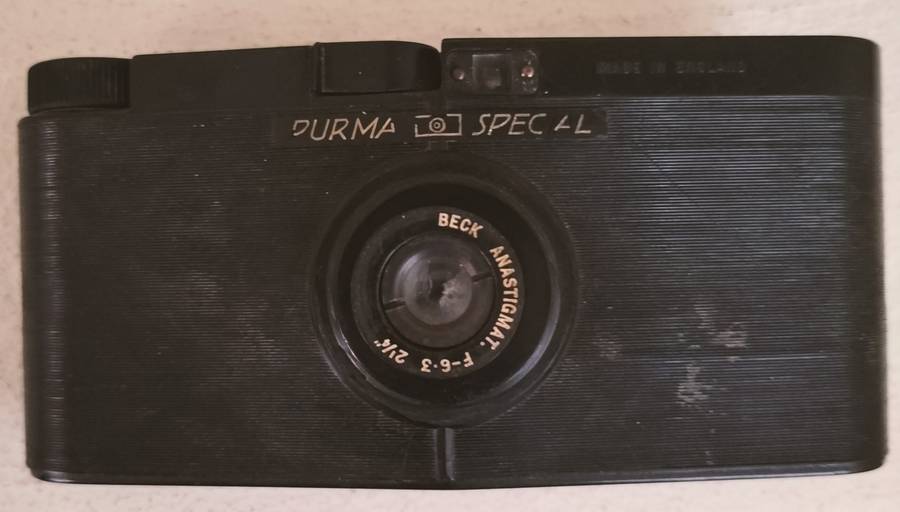 Vintage Bakelite Purma Special Camera