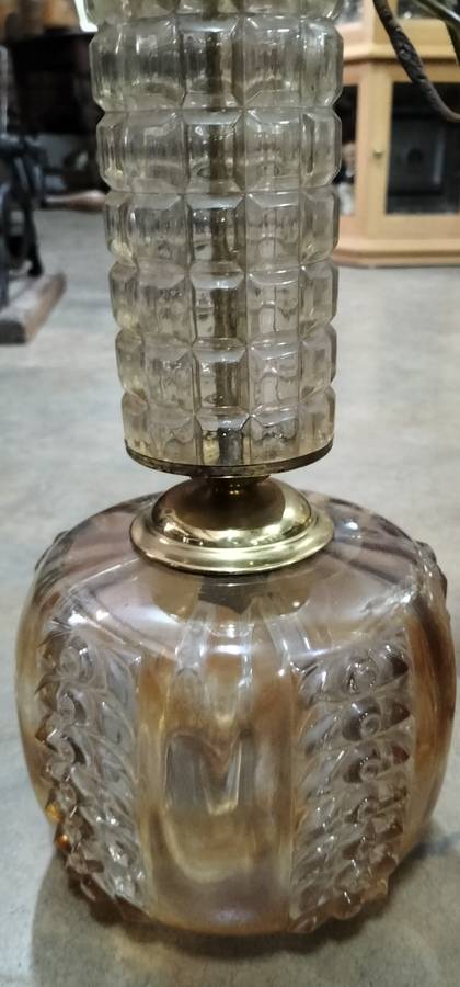 Exquisite vintage lamp shade - tiered mount