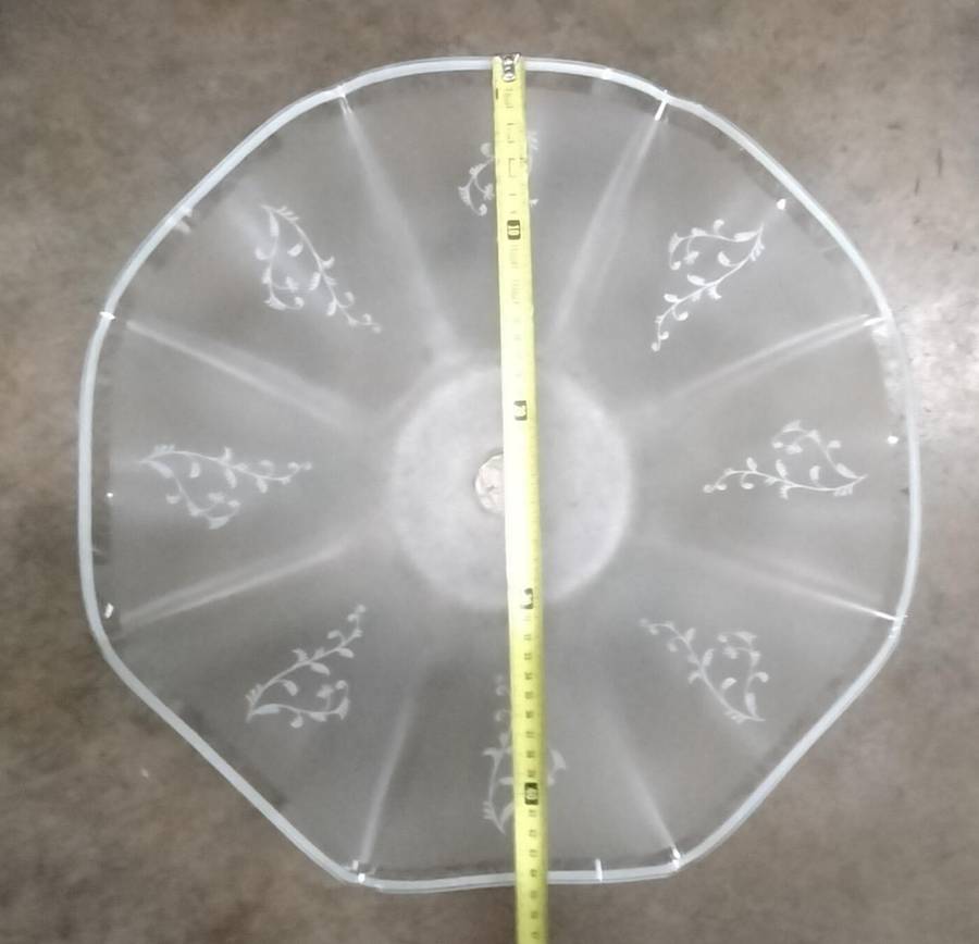 Exquisite ceiling lamp shade
