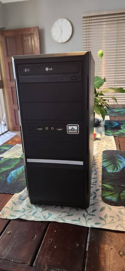 WOW!! Intel i3 PC, 500GB HDD, 8GB Ram, Black ATX Case, FULLY WORKING