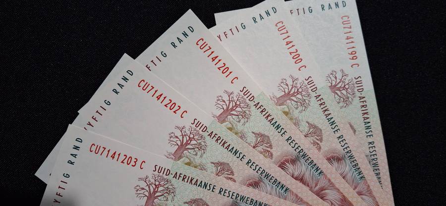 TT MBOWENI FIFTY RAND NOTE (LIONIMAGE) 5 IN SEQUENCE NO CU7141199 - CU7141203 UNCIRCULATED