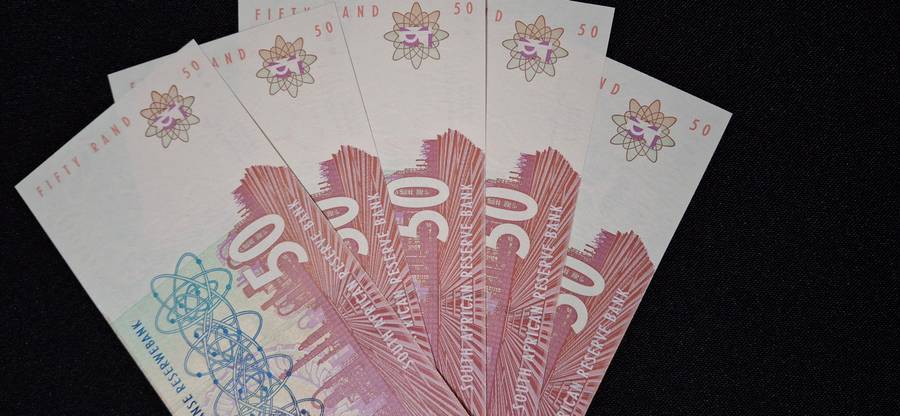 TT MBOWENI FIFTY RAND NOTE (LIONIMAGE) 5 IN SEQUENCE NO CU7141199 - CU7141203 UNCIRCULATED