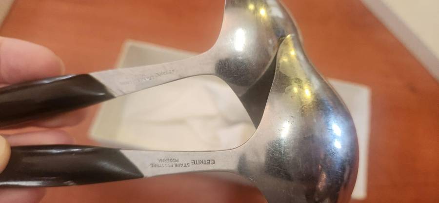 Cake Lifter, Gravy Spoons and sugar Spoon Lot -Eetrite Stainless Steel Mixed Lot (Boxed)