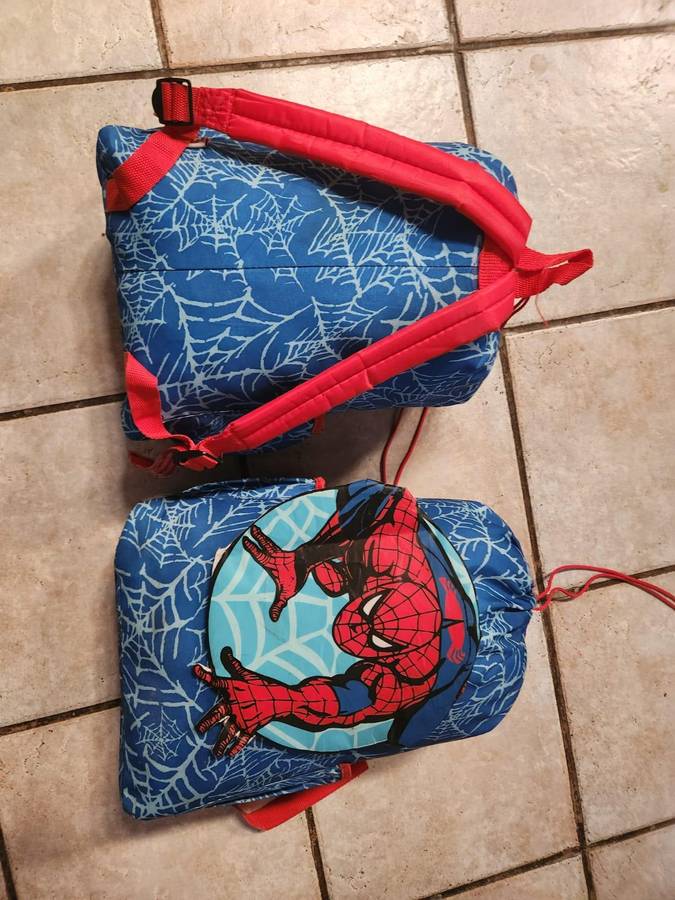 2x kids spiderman sleeping bags (as per pictures)