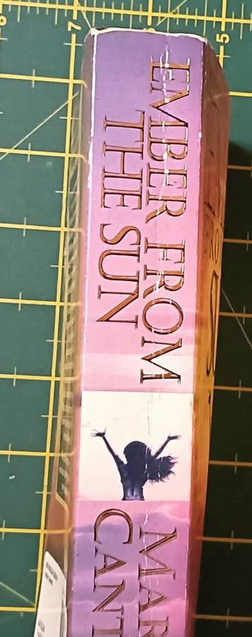 Ember From the Sun - Mary Canter - Softcover - Fantasy - 424 pages
