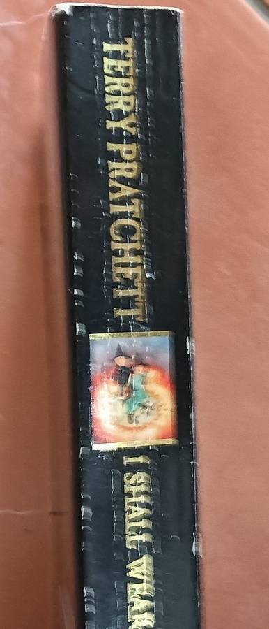 I Shall Wear Midnight - Terry Pratchett - Softcover - 419 pages - A Discworld Novel