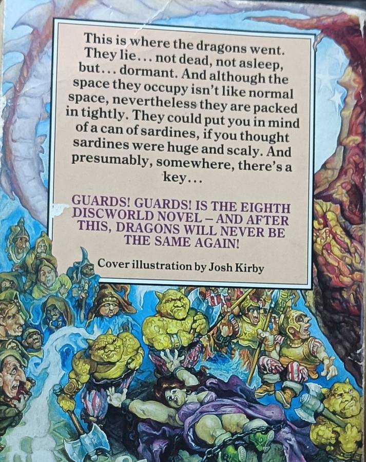 Guards! Guards! - Terry Pratchett - Softcover - 317 Pages