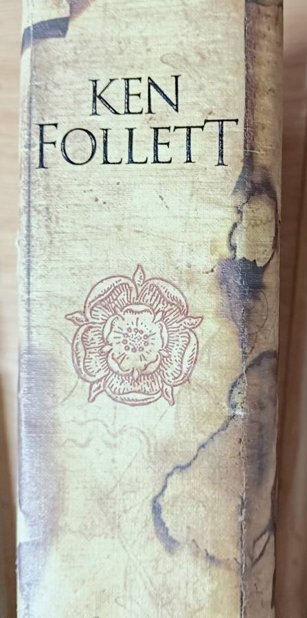 A Column of Fire - Ken Follett - Hardcover - 749 Pages