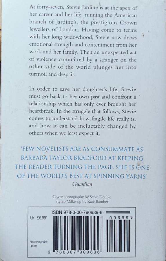 Power of a Woman - Barbara Taylor Bradford - Softcover - 335 Pages
